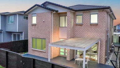 5 Fong Road, Flat Bush, Auckland - Carousel 1