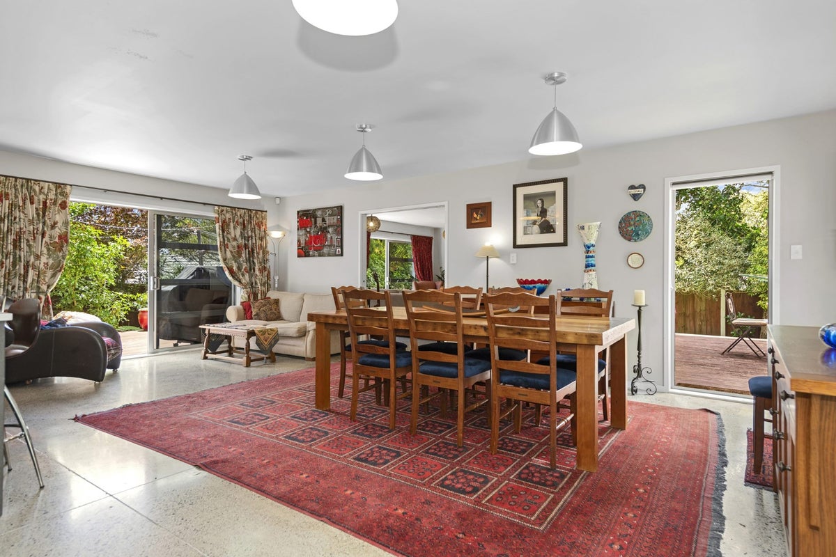 9A Elizabeth Street, Beerescourt, Hamilton - Carousel 1