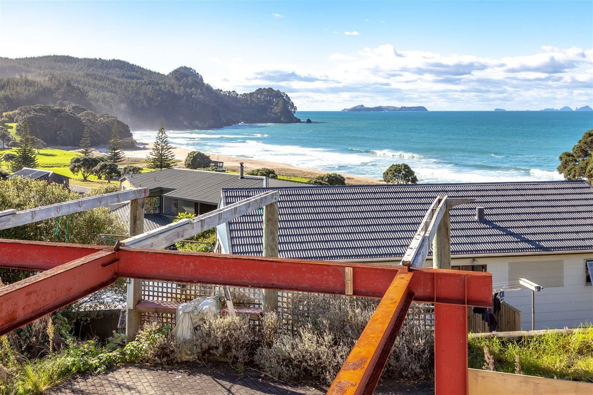 321A Onemana Drive, Onemana, Whangamata - Carousel 12