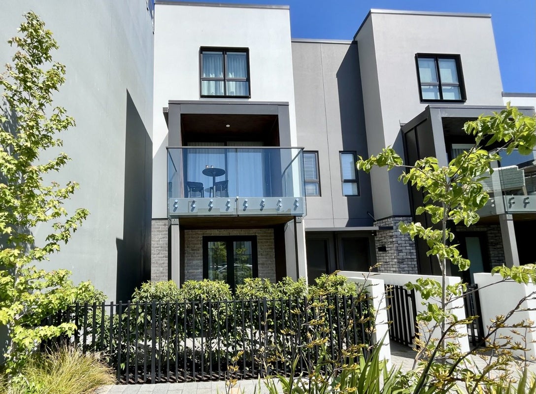16/191 Cashel Street, Christchurch Central, Christchurch - Carousel 1
