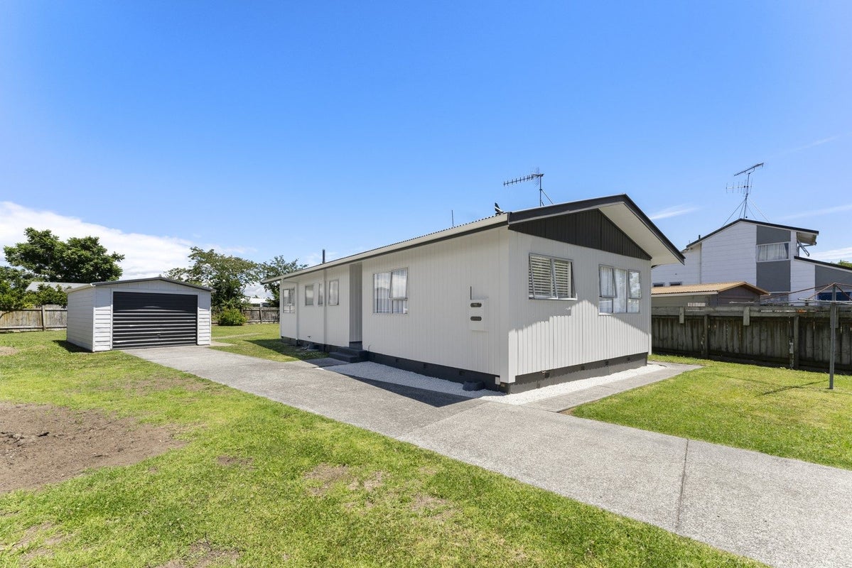 45 Farnworth Crescent, Whakatane, Whakatane - Carousel 1