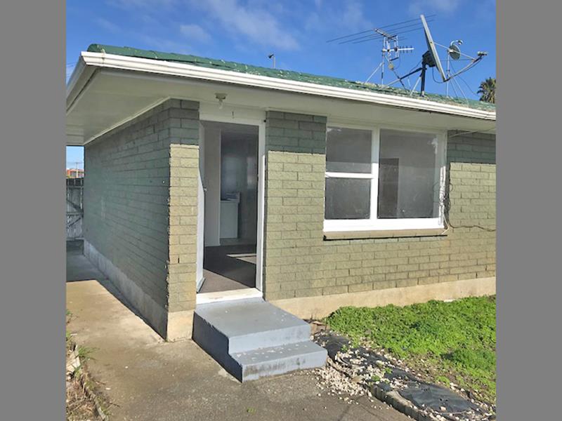 1/9 Dinglebank Road, Mount Wellington, Auckland - Carousel 1