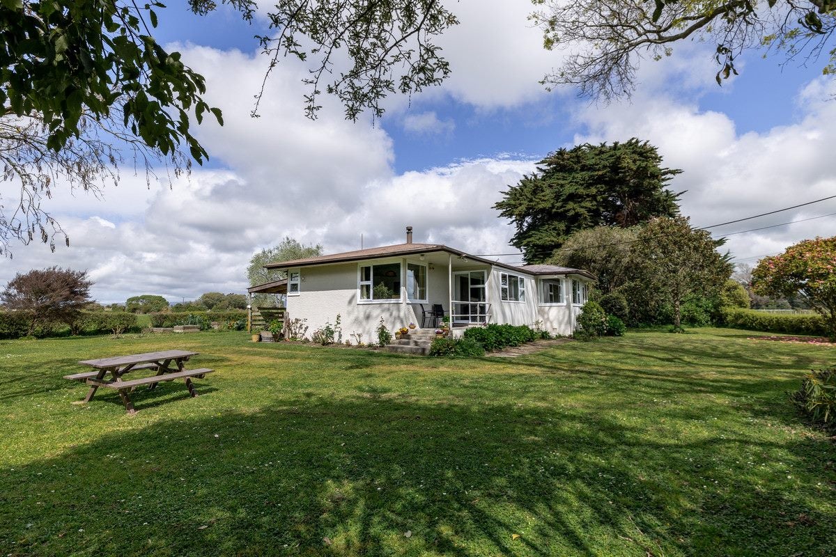 305 Karere Road, Tiakitahuna, Palmerston North - Carousel 2