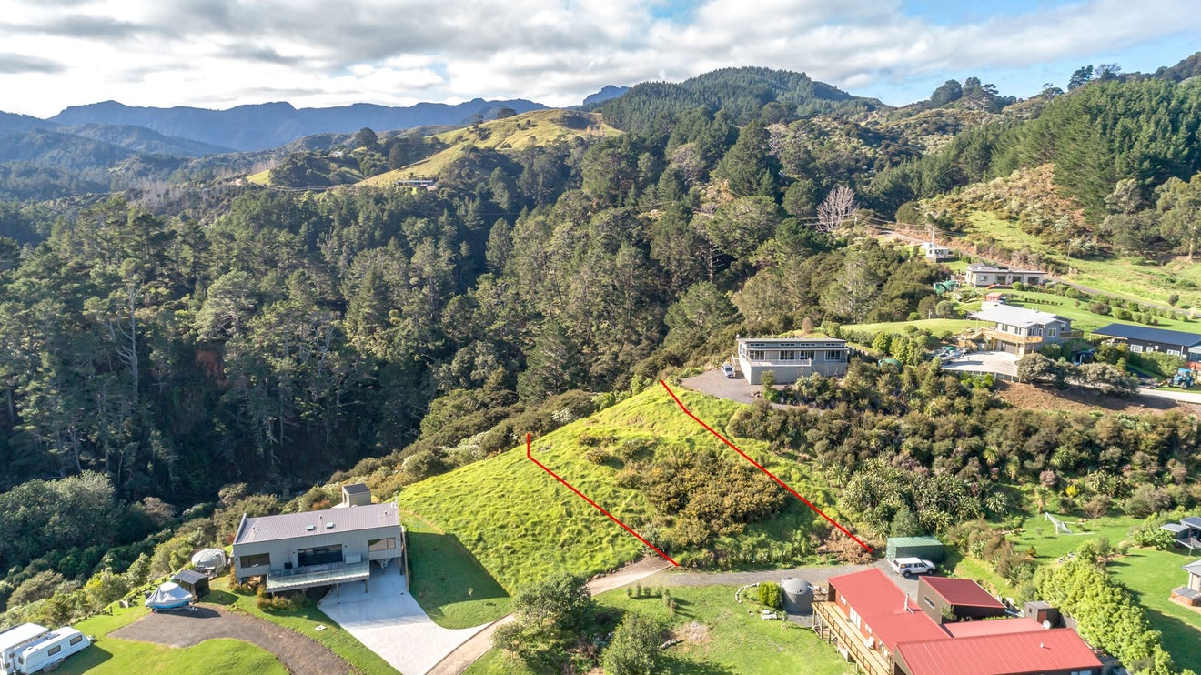 8 Te Mata Drive, Te Mata - Carousel 2