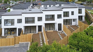 20D Hill Road, Papatoetoe, Auckland - Carousel 1