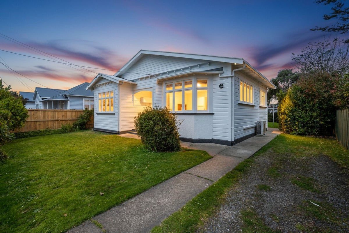 60 Cavell Street, Musselburgh, Dunedin - Carousel 24