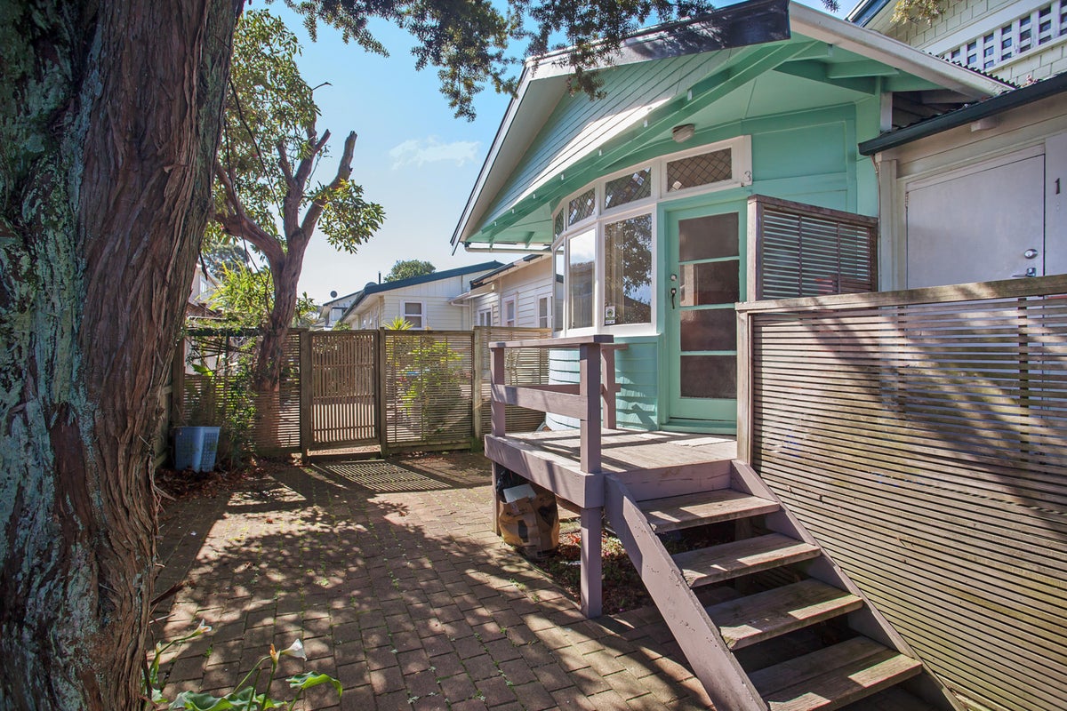 3/38 Tawa Road, Onehunga, Auckland - Carousel 2