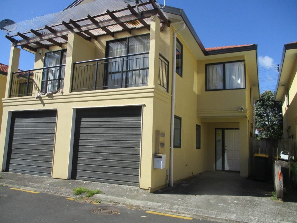 22/8 Margan Avenue, New Lynn, Auckland - Carousel 1