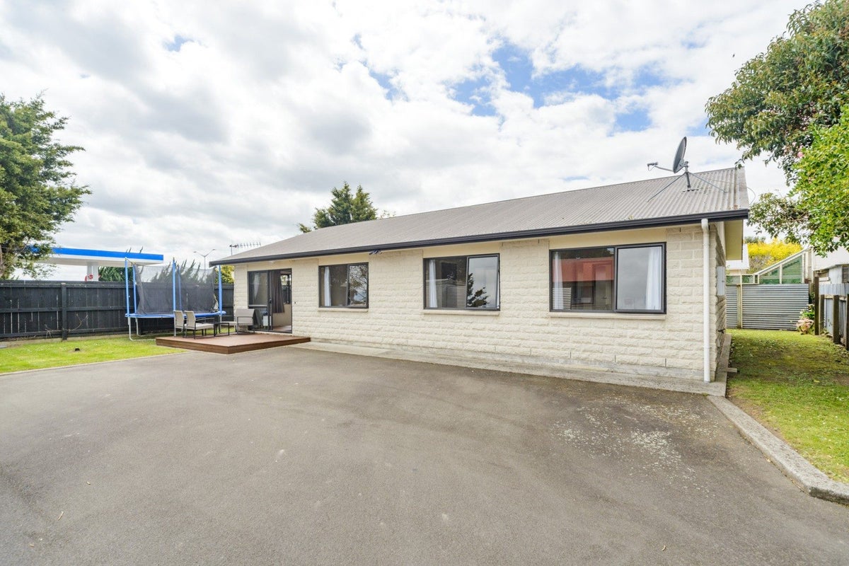 131B Church Street, West End, Palmerston North - Carousel 1