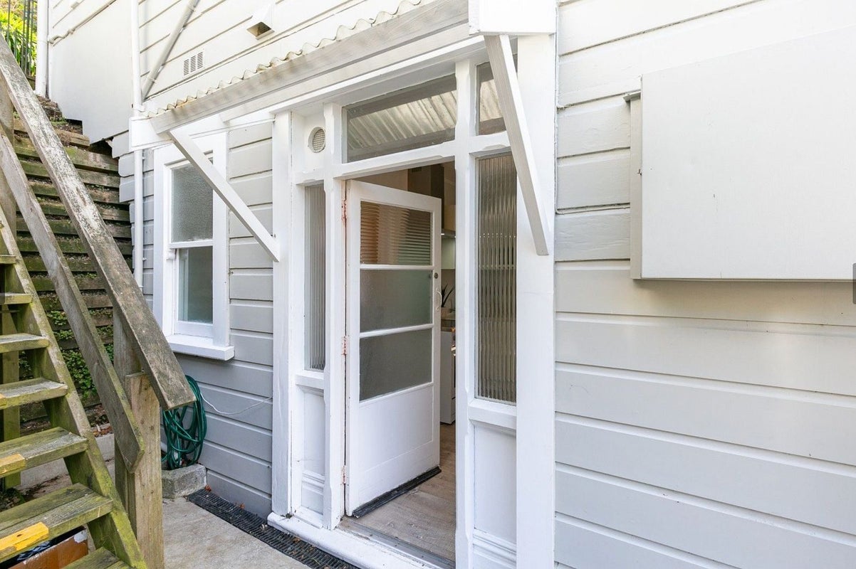 36 Reuben Avenue, Brooklyn, Wellington - Carousel 2