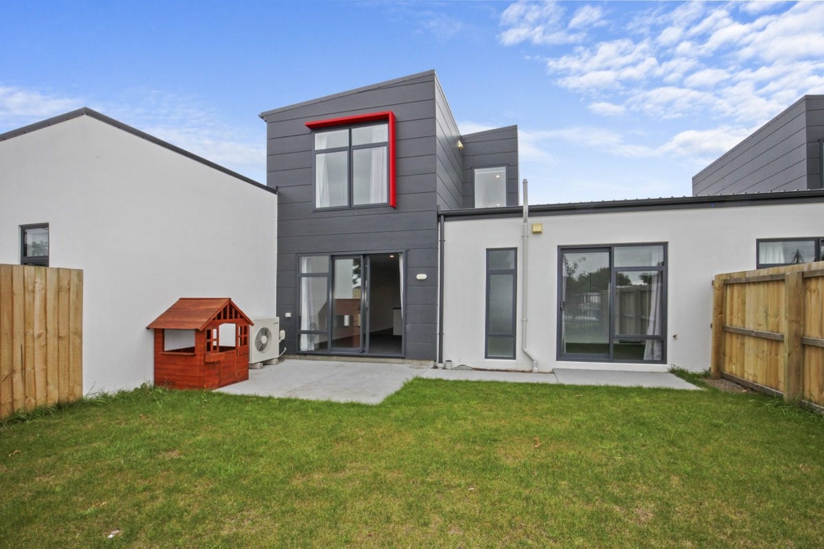 105 Manakura Street, Russley, Christchurch - Carousel 11