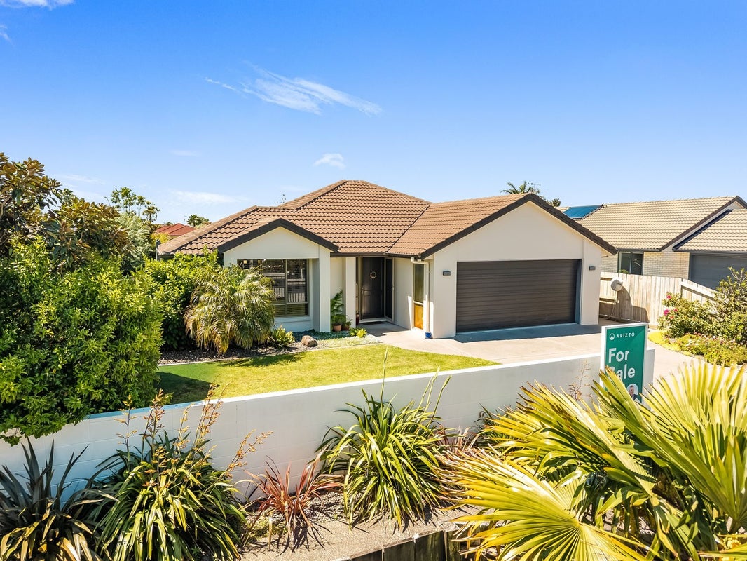 12 Addison Court, Papamoa Beach, Papamoa - Carousel 1