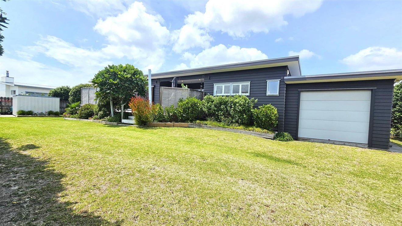 162 Kowhai Avenue, Matarangi, Whitianga - Carousel 2