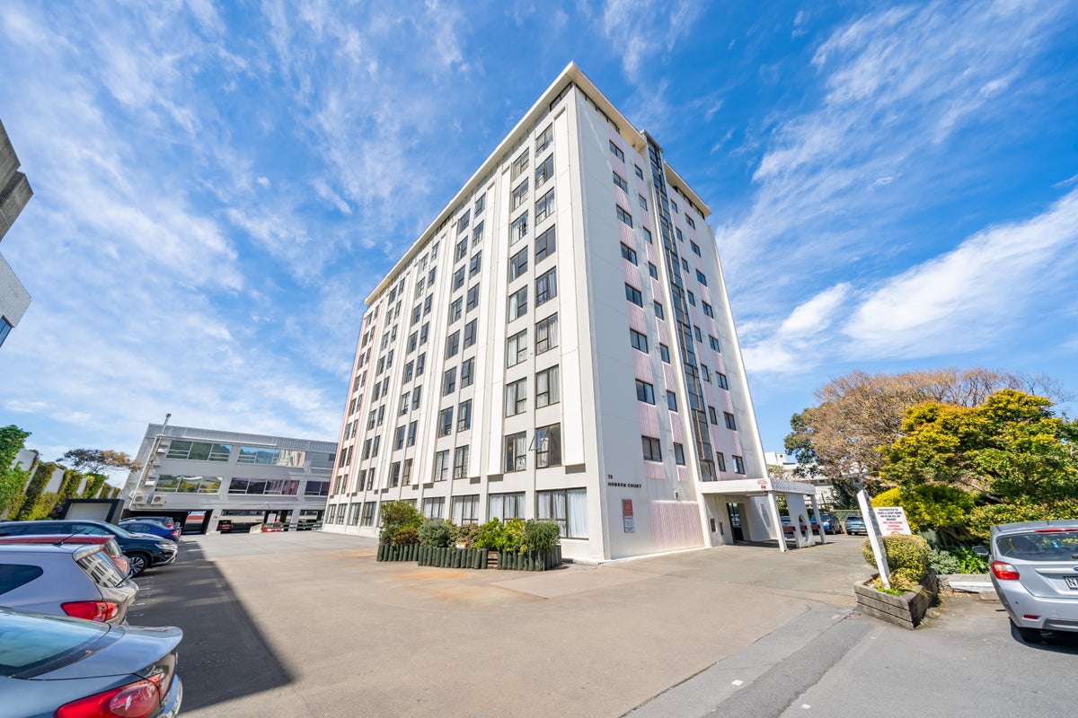 64/70 Hobson Street, Thorndon, Wellington - Carousel 10