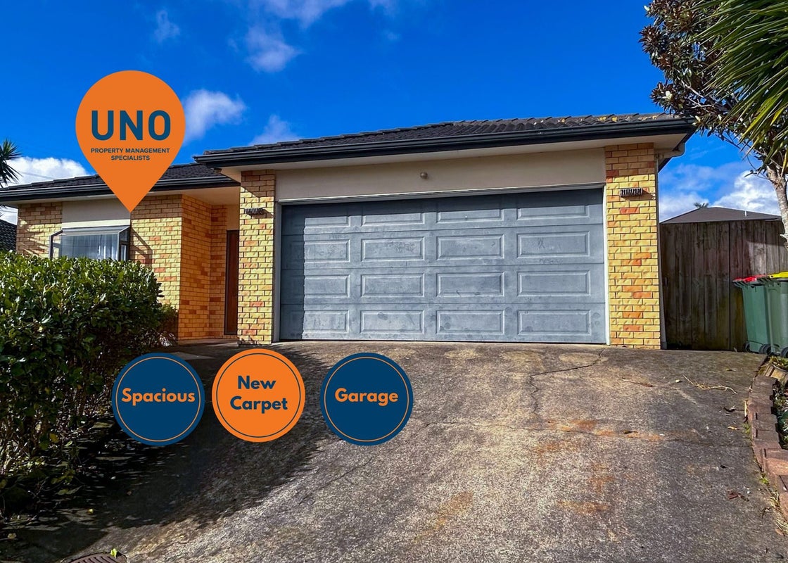 5 Holsten Place, Massey, Auckland - Carousel 1