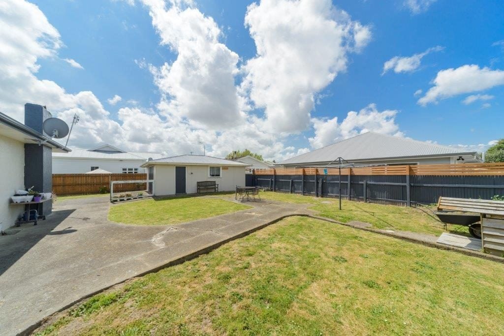 337 Botanical Road, West End, Palmerston North - Carousel 8