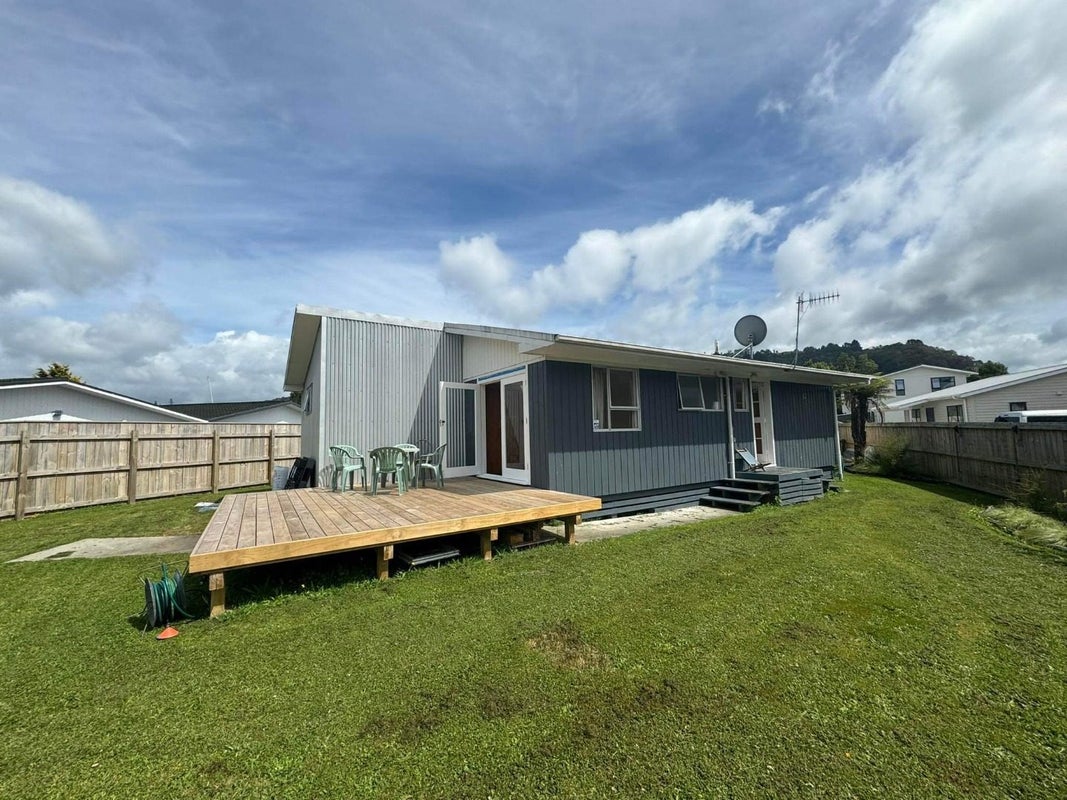 16C Island View Road, Western Heights, Rotorua - Carousel 1
