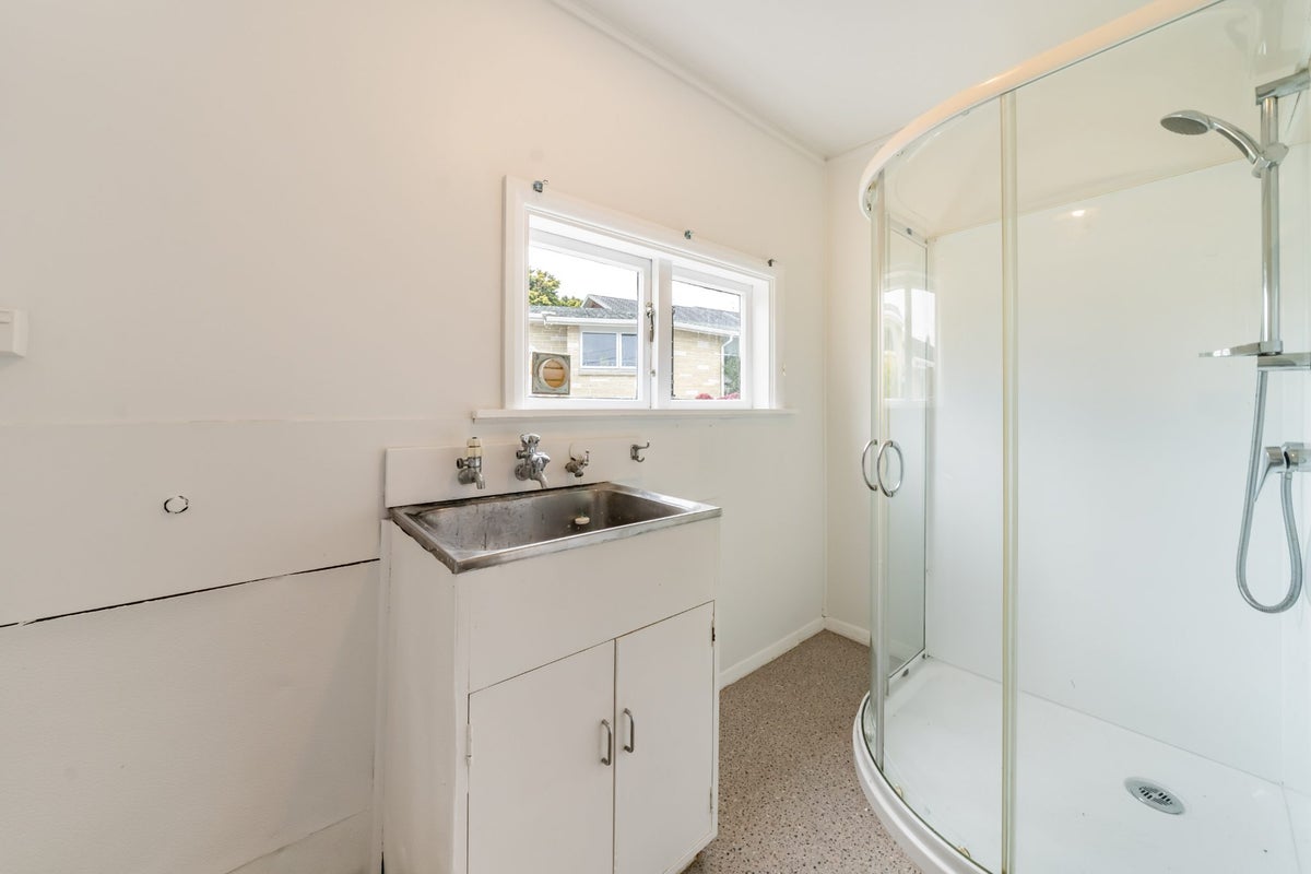 19 Margaret Road, Raumati Beach, Paraparaumu - Carousel 11