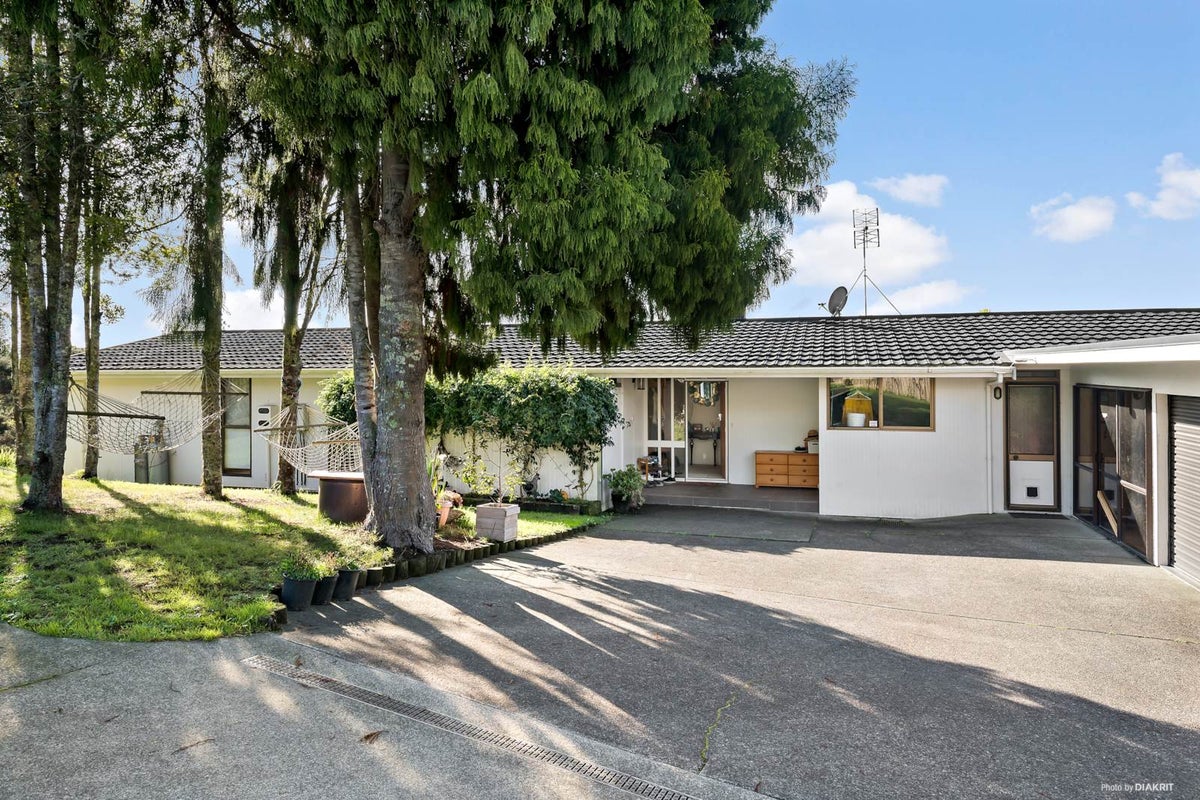 136 Coatesville-Riverhead Highway, Albany - Carousel 1