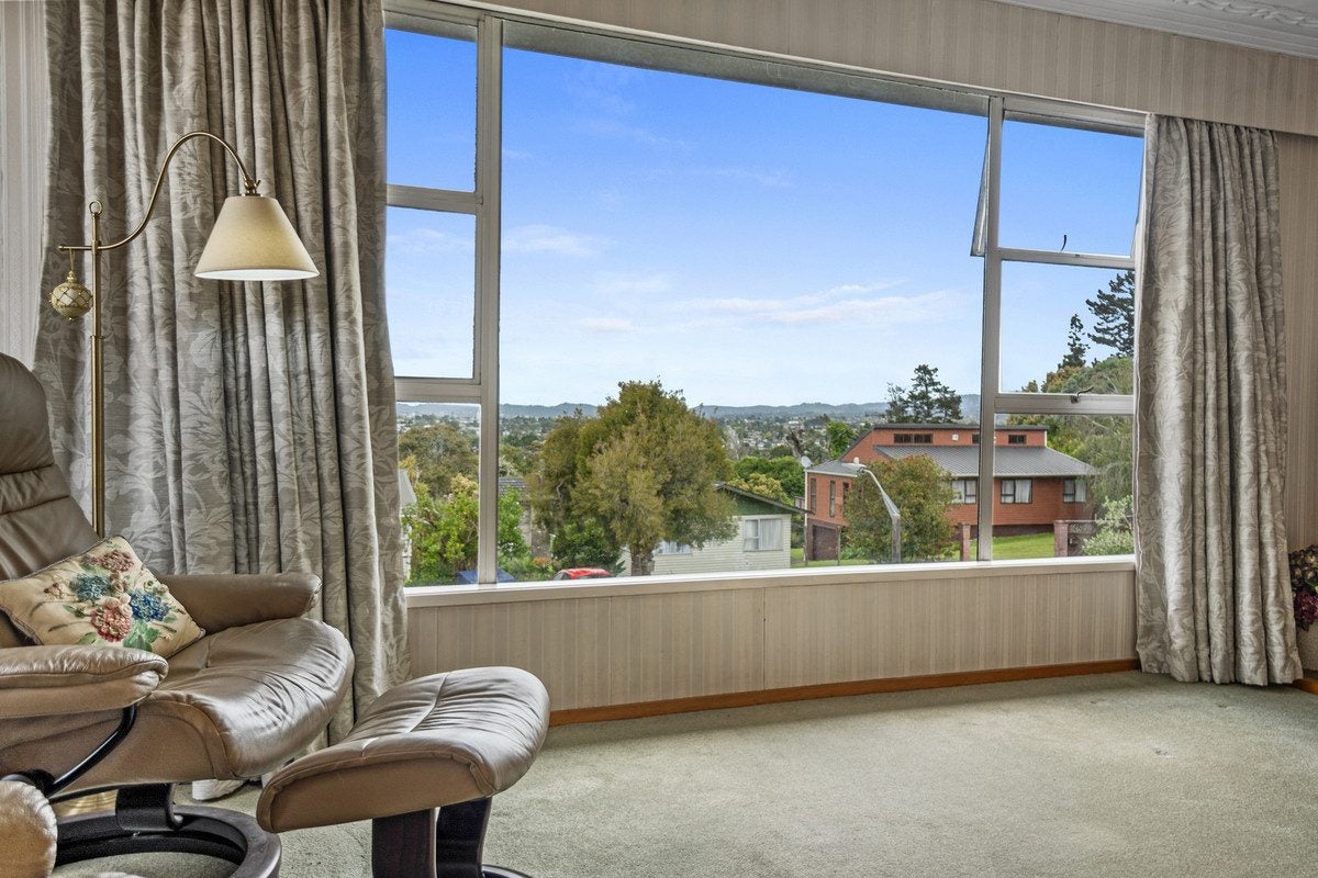 30 Hartley Terrace, Massey, Auckland - Carousel 1