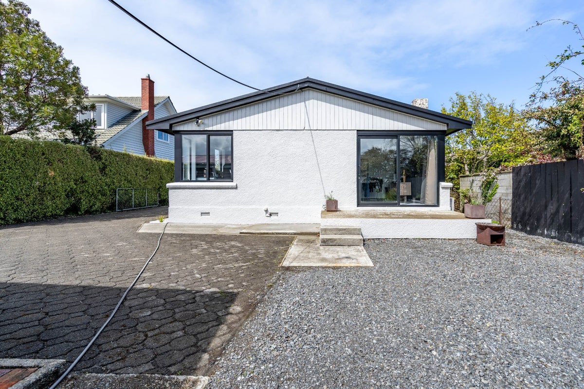 330 Chelmsford Street, Waverley, Invercargill - Carousel 16