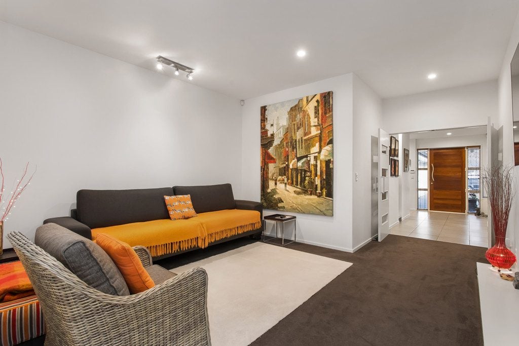 3 Parkham Drive, Burnside, Christchurch - Carousel 2