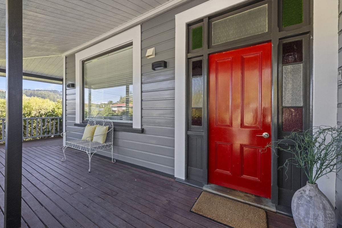 76 Barr Street, Kenmure, Dunedin - Carousel 2