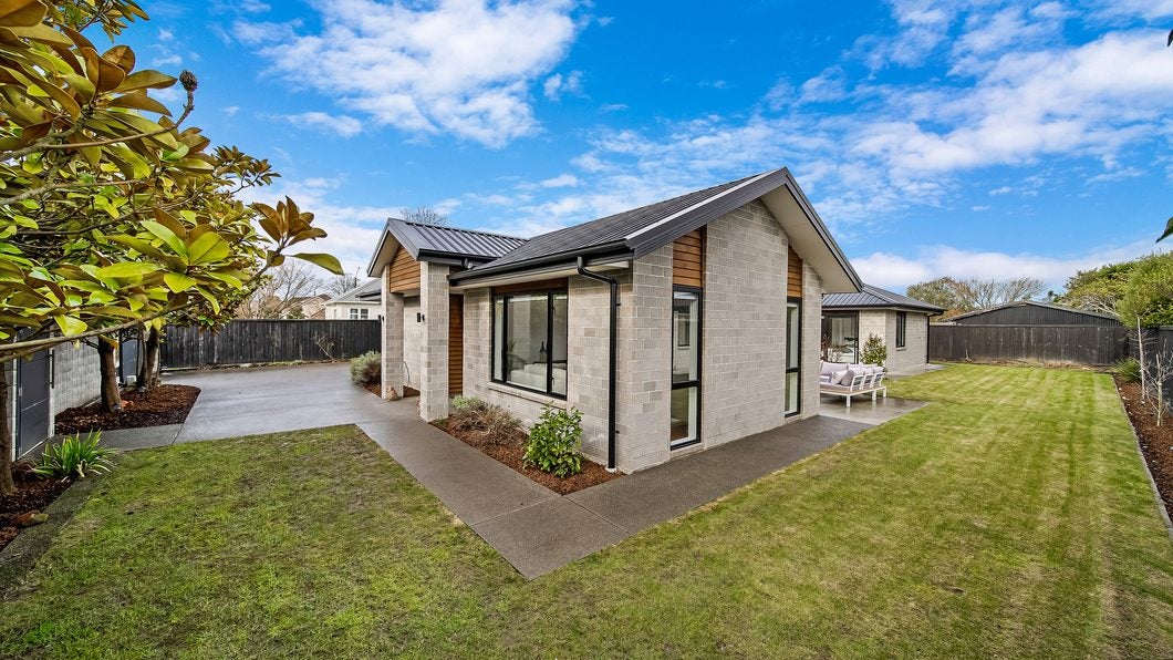 422 Ilam Road, Bryndwr, Christchurch - Carousel 2