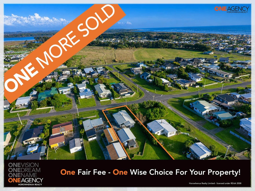 13 Dewe Terrace, Foxton Beach, Foxton - Carousel 1
