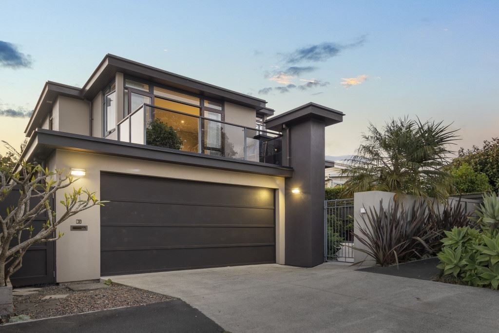 21 Hamana Street, Narrow Neck, Auckland - Carousel 2