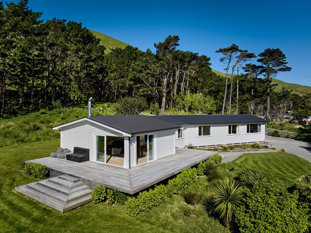 302 Boom Rock Road, Ohariu, Wellington - Carousel 1