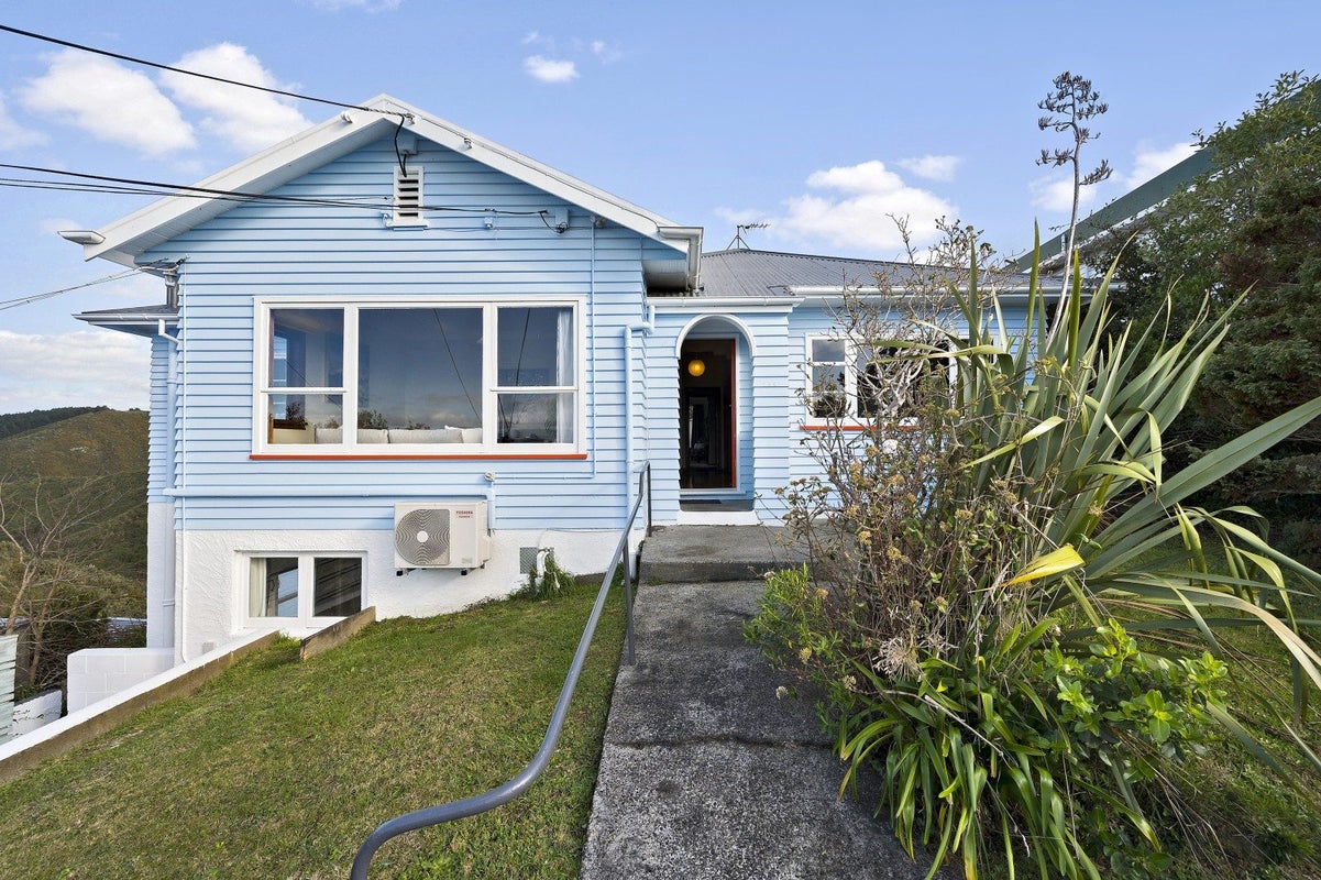 138 The Ridgeway, Mornington, Wellington - Carousel 1