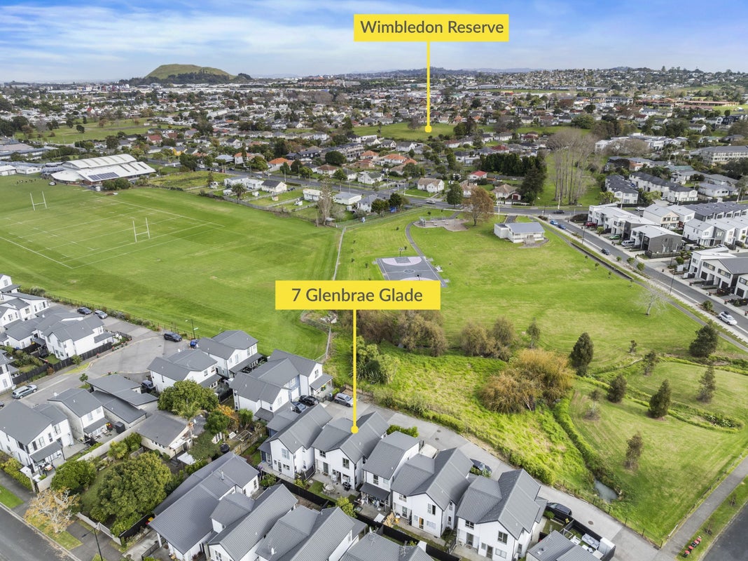7 Glenbrae Glade, Glen Innes, Auckland - Carousel 16