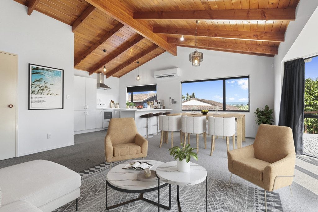 4/3 Henry Street, Avondale, Auckland - Carousel 1