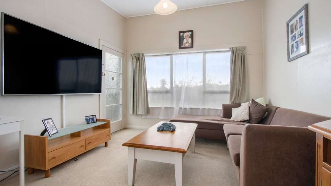 30 Victoria Street, Waikino, Waihi - Carousel 1