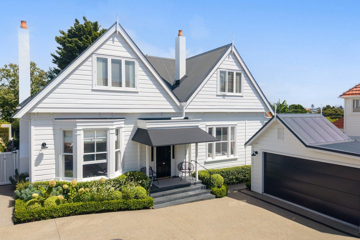 12 Kimberley Road, Epsom, Auckland - Carousel 1