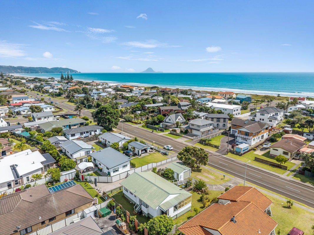 84 Harbour Road, Ohope, Ohope - Carousel 1