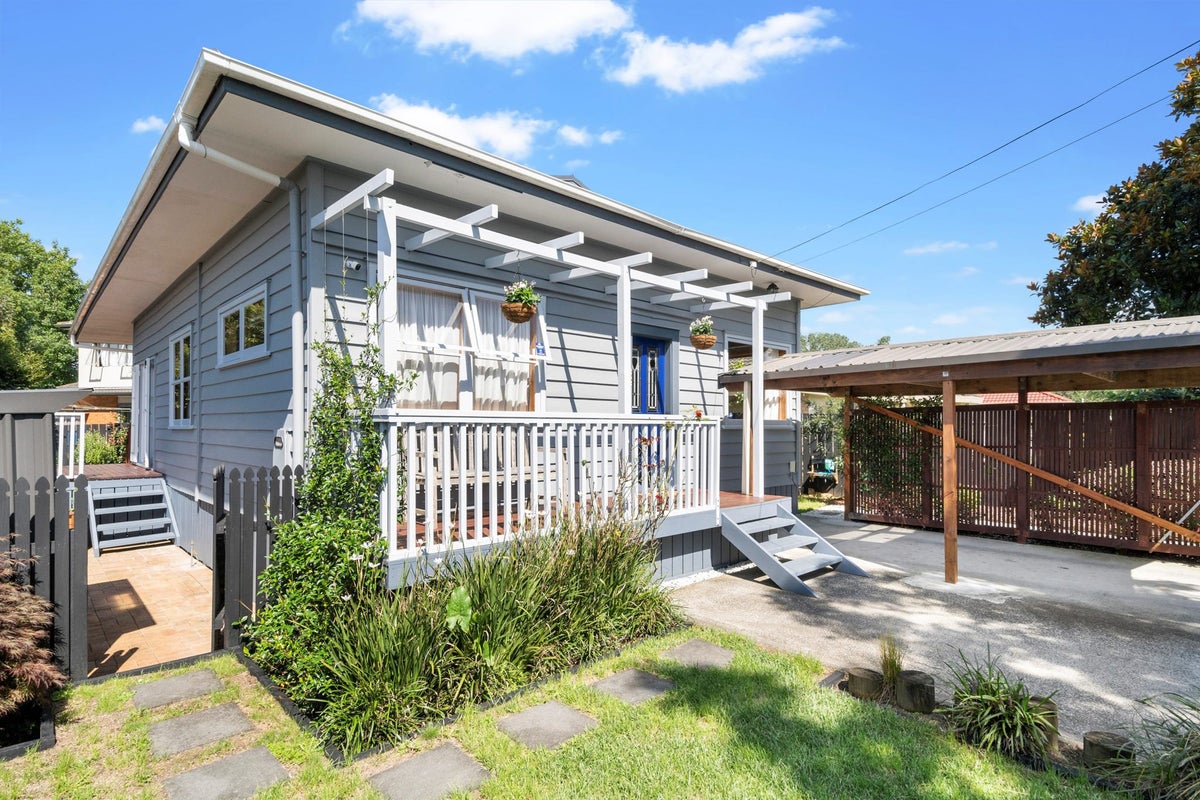 40 Garelja Road, Henderson, Auckland - Carousel 2