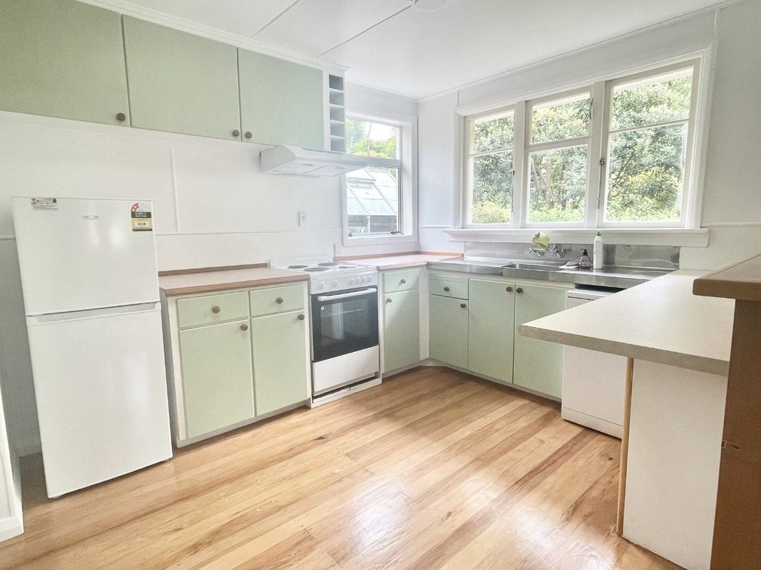 32A Brunel Street, Mornington, Dunedin - Carousel 2
