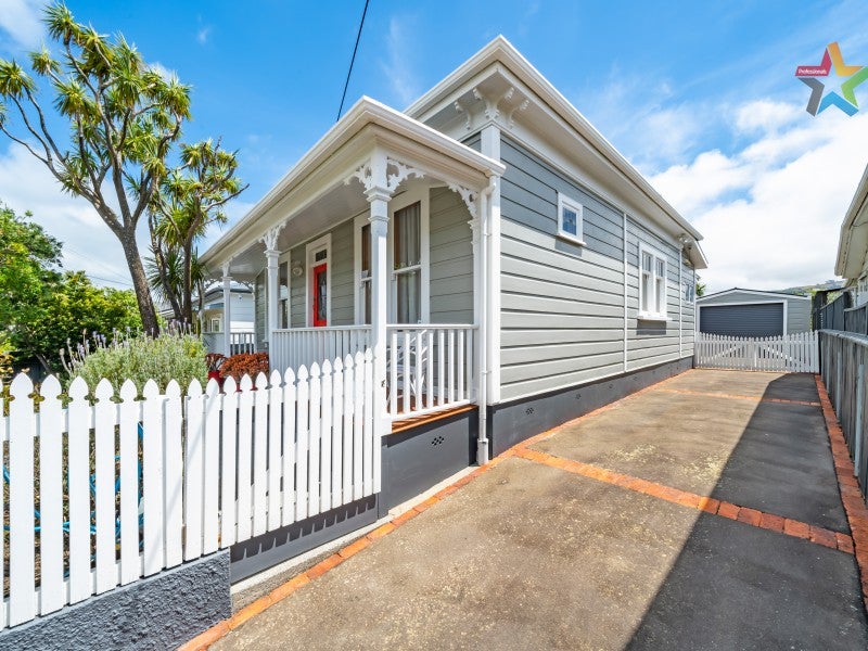 15 Buick Street, Petone, Lower Hutt - Carousel 24
