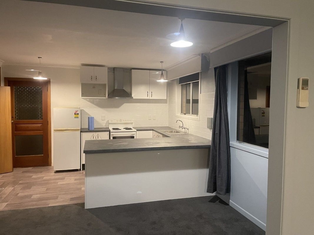 1-2/50 Wai-Iti Road, Maori Hill, Timaru - Carousel 2