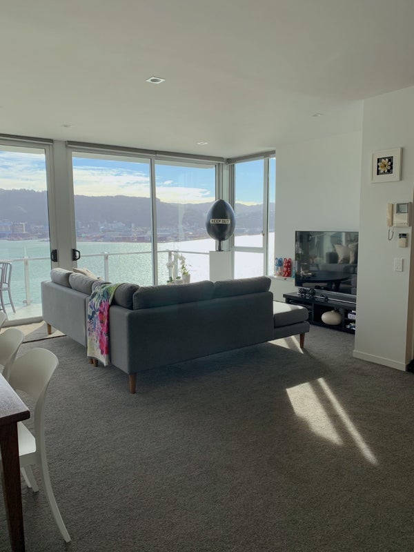 4/22 The Crescent, Roseneath, Wellington - Carousel 2