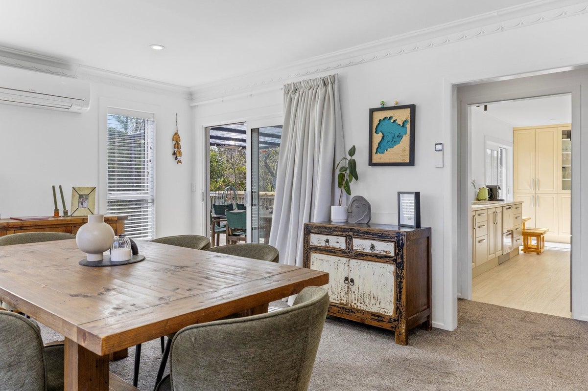 10 Armstrong Grove, Hilltop, Taupo, Waikato - Carousel 2