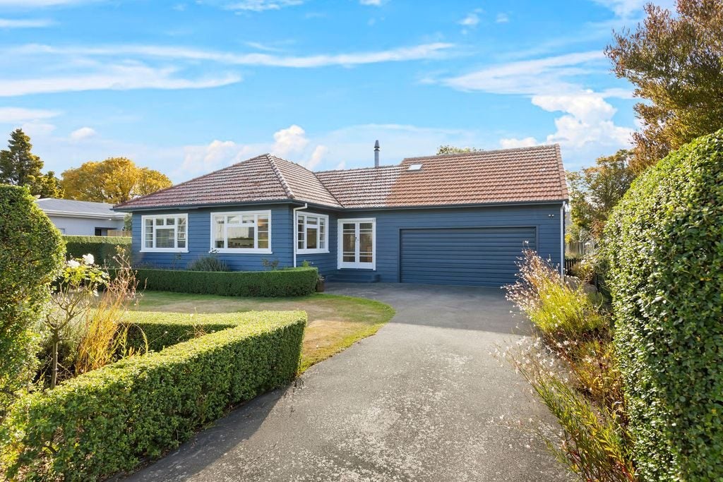 72 Aorangi Road, Bryndwr, Christchurch - Carousel 1