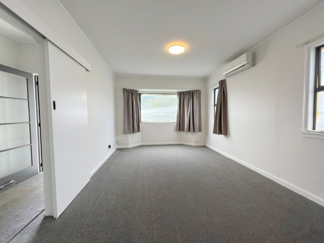 5 Johnson Street, Dinsdale, Hamilton - Carousel 2