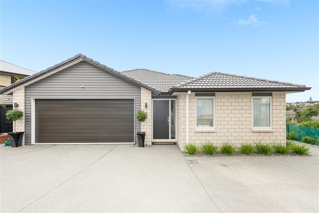 75 Chater Avenue, Bethlehem, Tauranga - Carousel 1