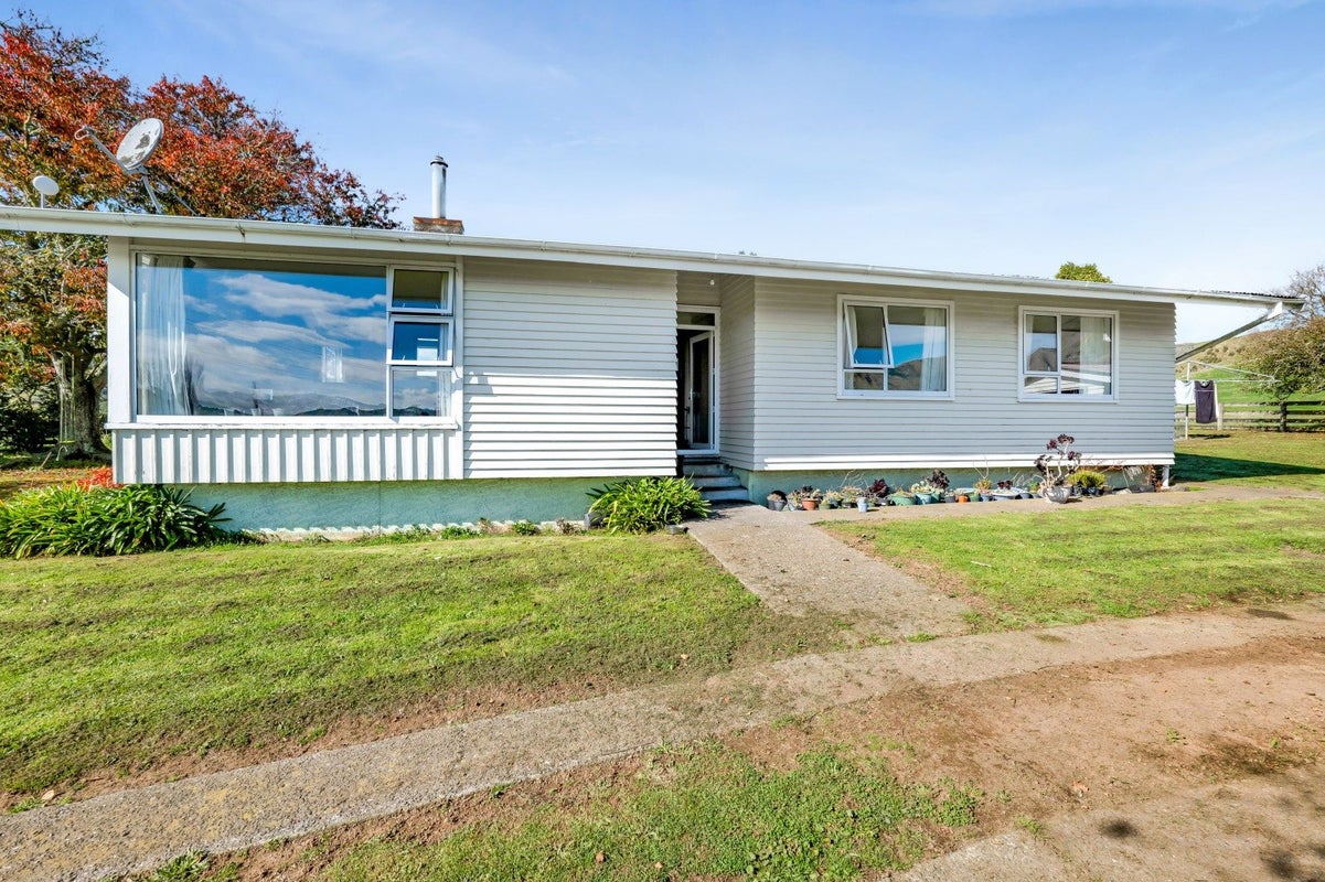 468 Mangaotuku Road, Tututawa, Stratford - Carousel 2