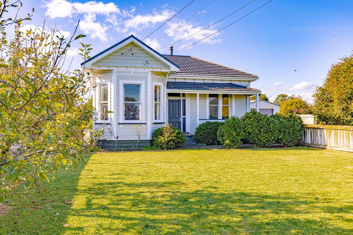 26 Kings Avenue, Gonville, Whanganui - Carousel 20
