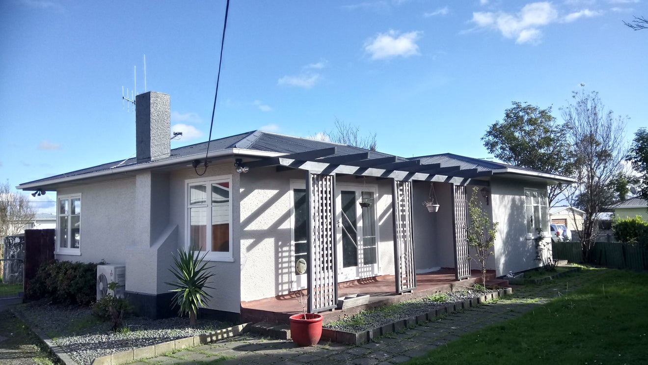 82 Hedges Street, Sanson, Sanson - Carousel 1