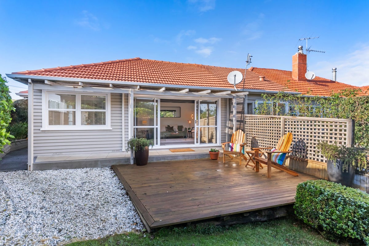 78A Kildare Avenue, Glendowie, Auckland - Carousel 1